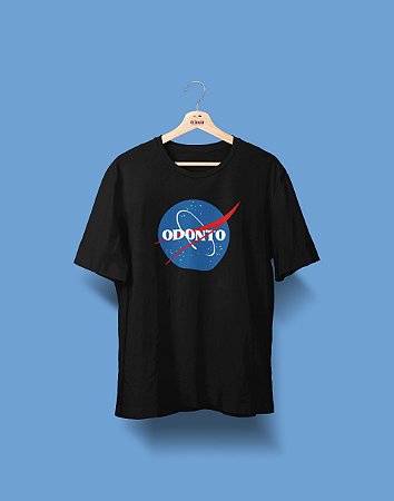 Camiseta Universitária - Odontologia - NASA - Basic