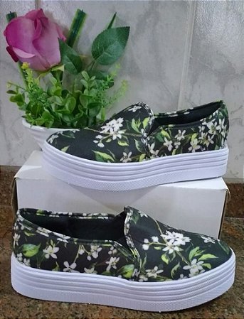 tenis slip on floral