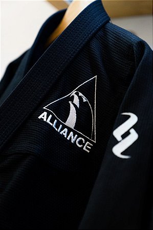 KIMONO ALLIANCE LIGHT PRETO NEW