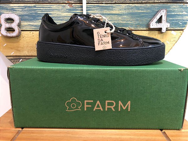 Tenis preto sale farm