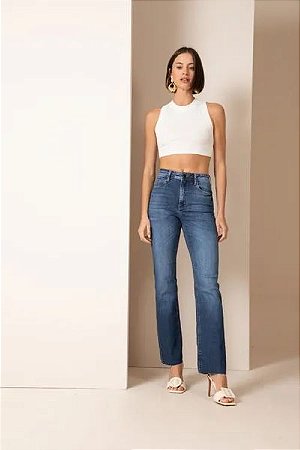 Calça Jeans Pamela Delavê Denim