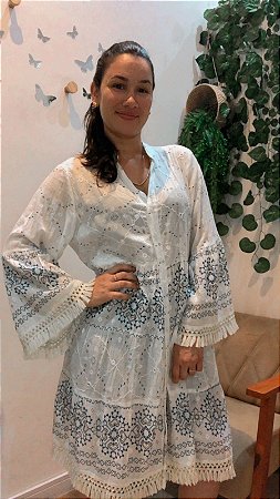 VESTIDO CURTO INDIANO BORDADO COM BOTÕES