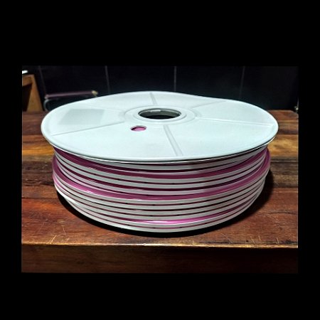 A Led Neon Flex 12V Rosa, Carretel 50m corte 2.5 cm 14W por metro.