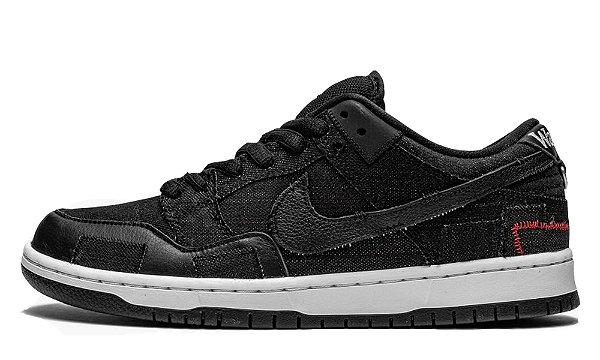 nike dunk sb low medicom 2