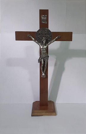 Crucifixo Madeira São Bento 33 cm p/ Mesa - Parte Níquel (8310)