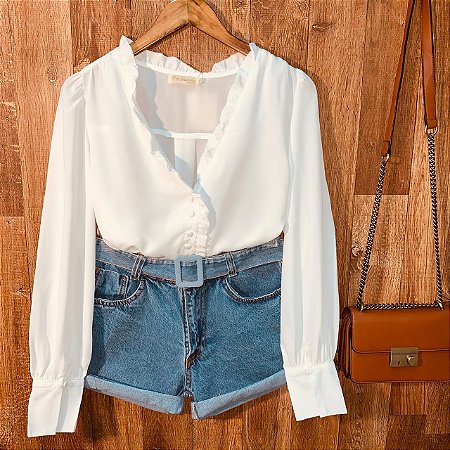 shorts jeans cintura alta com cinto