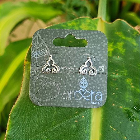Brinco Pequeno Arabescos em Prata 925