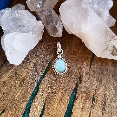 Pingente Oval em Prata 925 e Larimar