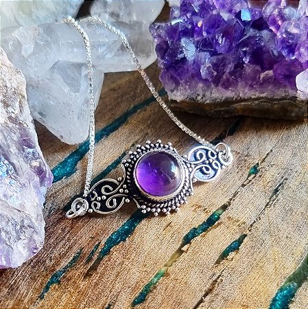 Pulseira Boho Gravatinha em Prata 925 e Ametista