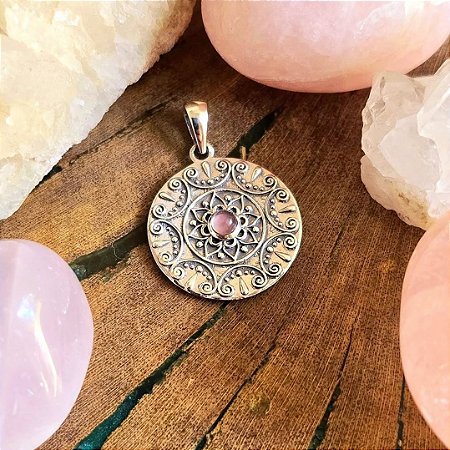 Pingente Mandala em Prata 925 e Quartzo Rosa