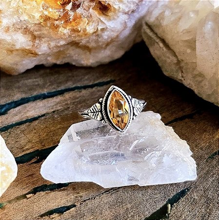 Anel Folhas em Prata 925 e Citrino