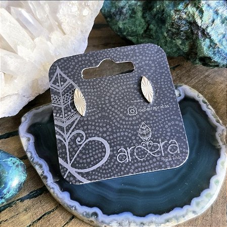 Brinco Pequeno Navet Diamantado em Prata 925