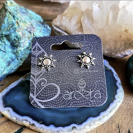 Brinco Pequeno Sol em Prata 925