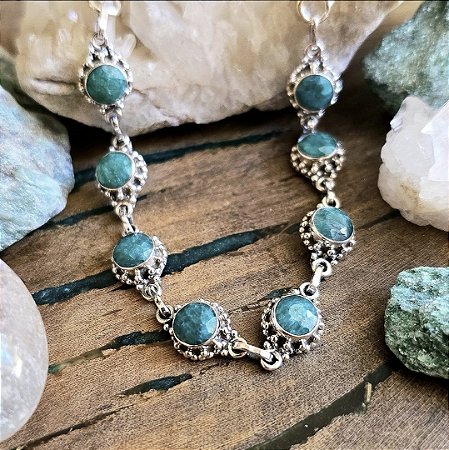 Pulseira Boho em Prata 925 e Esmeralda