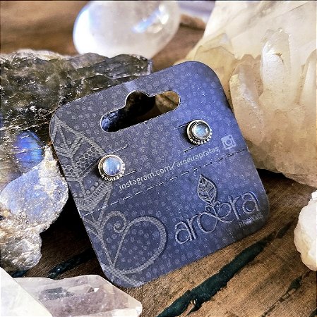 Brinco Pequeno Boho em Prata 925 e Labradorita