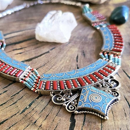 Colar Boho Nepal em Alpaca, Turquesa e Coral Naturais