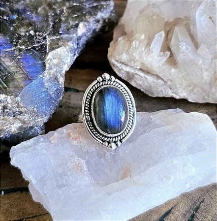 Anel Boho Oval em Prata 925 e Labradorita