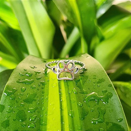 Anel Patinha de Cachorro em Prata 925