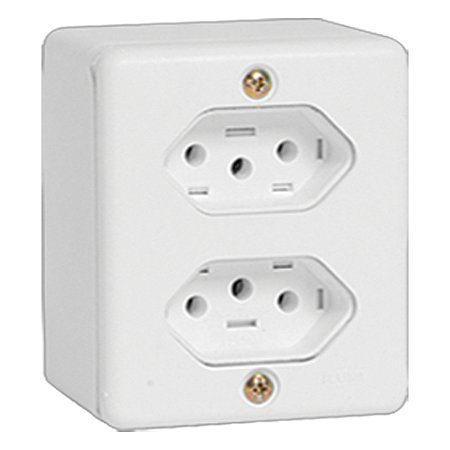 Conjunto 2 Tomadas 2P+T Sobrepor 20A 250V Box Branca - ILUMI