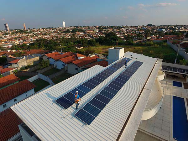 960 kWh/mês /// Kit Gerador FV Telhado 7,92 kWp – Completo 220V Wifi