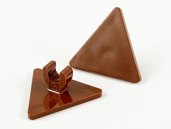 Sinal de estrada 2x2 Triangular com clip aberto Marrom