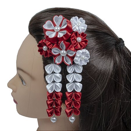Ornamento japonês para cabelo - Kanzashi. Modelo Mika.