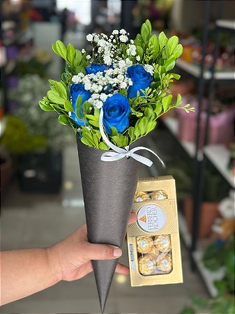 Cone Azul Encantado e Ferrero Rocher