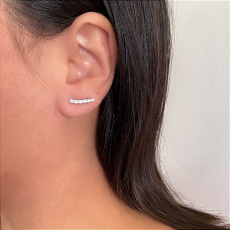 Brinco ear cuff cravejado cristal em Prata 925