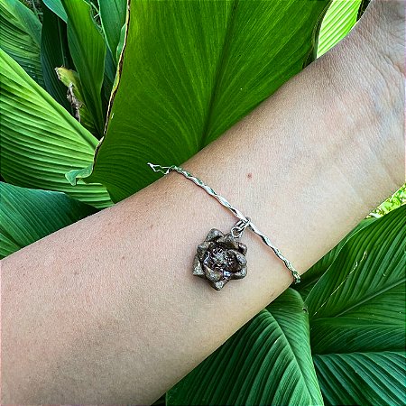 Bracelete em prata flor