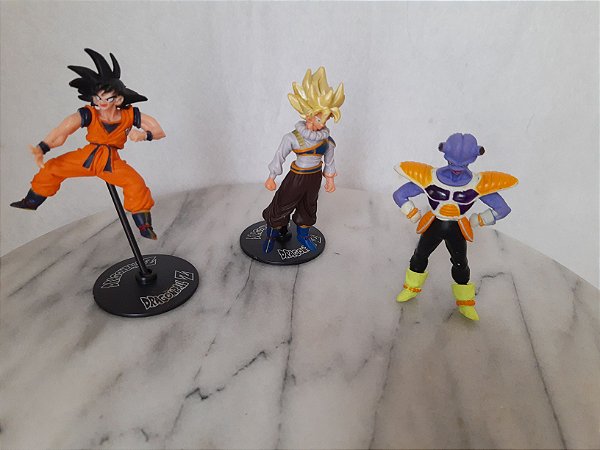 Figura Dragon BallZ Banpresto Kui, Son Goku , sem marca Goku 7 a 8 cm