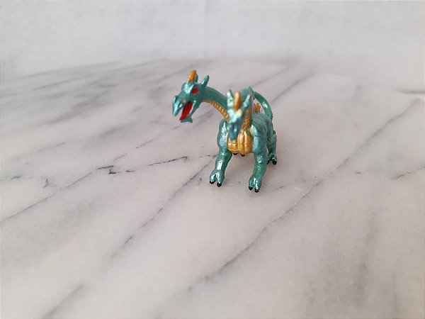 Miniatura de vinil Safari de Ladon, dragão verde de duas cabeças. 6 cm de comprimentocm