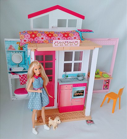 Casa da Barbie real  e boneca Barbie, usada