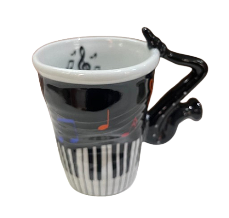 Caneca Musica Alça de Saxofone Preta Amassada
