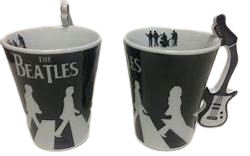 Caneca Musica Beatles alça Guitarra Preta