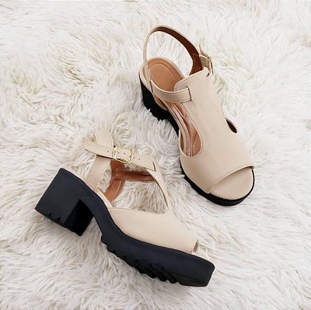 Sandalia tratorada nude Clearance