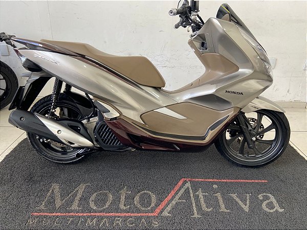 HONDA PCX 150 DLX 2022