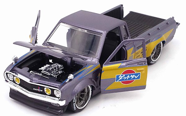 1/24 DATSUN 620 PICK UP JUST TRUCKS