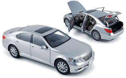 2010 LEXUS LS460 PREMIUM PRATA 1/18