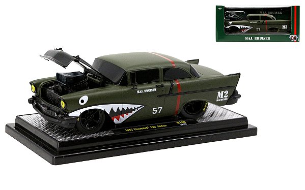 1/24 M2 MACHINES 1957 CHEVROLET 150 SEDAN MAJ. BRUISER