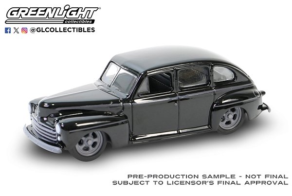 1/64 GREENLIGHT 1948 FORD FORDOR DELIXE LOWRIDER  BLACK BANDIT SERIES 29
