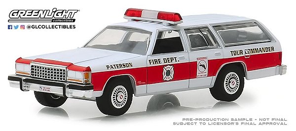 1985 FORD LTD CROWN VICTORIA WAGON NEW JERSEY BOMBEIRO 1/64