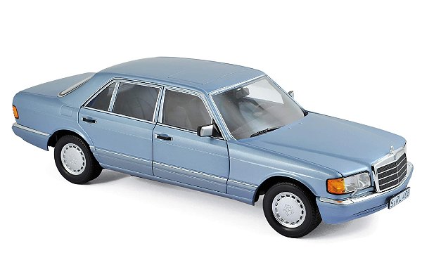 1990 MERCEDES BENZ 560 SEL 1/18