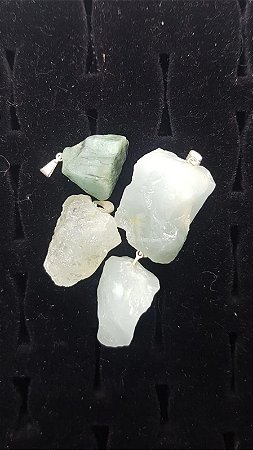 Pingente de Pedra Natural  Cristal Bruto