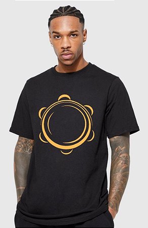 T-SHIRT  PRETA PANDEIRO