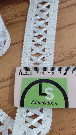 ENTREMEIO DE RENDA - 3 cm ROLO COM 50 mts