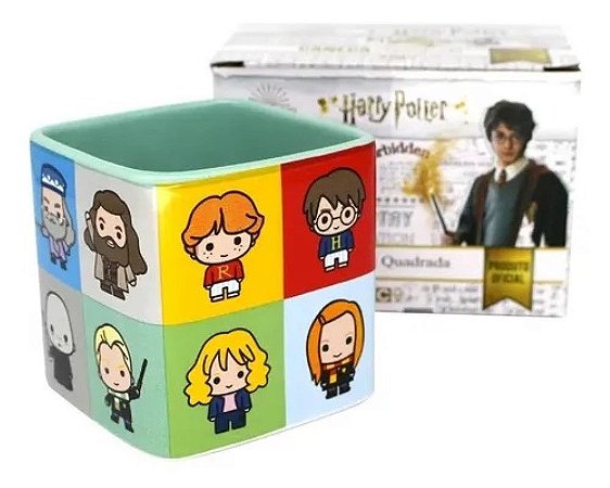 Jogo de Xadrez Harry Potter 900 peças - Cubo Nerd - O universo geek em um  clique.