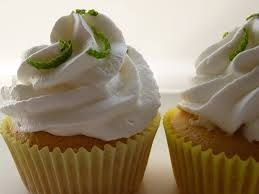 Cupcake Mousse de Limão