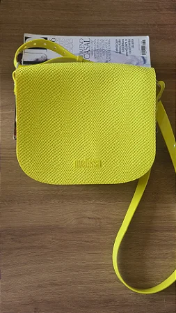 Bolsa Melissa flúor
