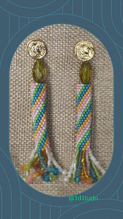 Brinco aspiral colorido