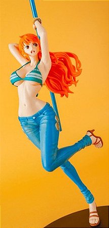 Nami (One Piece) Lady Fight - Figura Colecionável 27cm